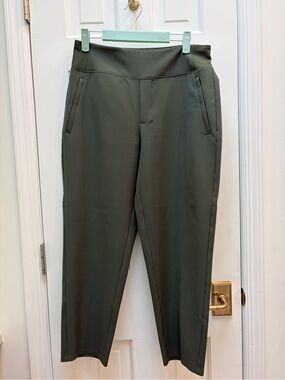 Athletes Petite Olive Green Cropped Pant